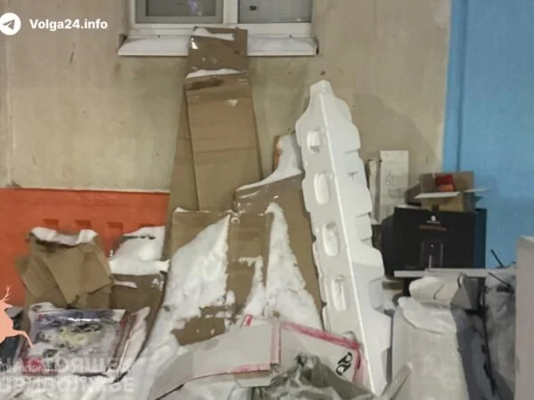 Уфимцы на Бикбая просят о помощи: месяц без вывоза отходов и горы снега на детских площадках